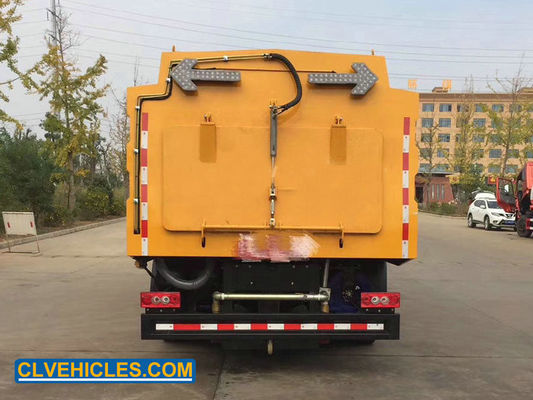 ISUZU FTR 205hp Truck Mounted Street Sweeper 4000L Water Tank 8000L Waste Tank