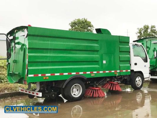 ISUZU N Series Truck Road Sweeper 2500L Water Tank And 5000L Garbage Tank