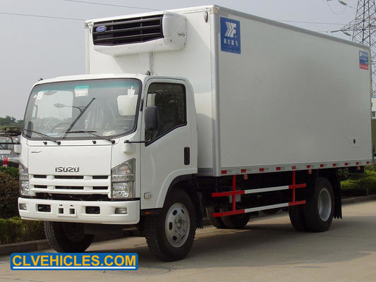 700P 5500mm Isuzu Refrigerated Truck Heavy Freezing Temperature Delivery