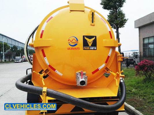 190 Hp ISUZU Sewage Suction Truck 8000L Sewage Vacuum Pump Truck